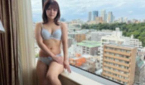 FC2-PPV-4962472 สาววัย19หน้าไอดอลที่เสียวซ่านจนตัวสั่น