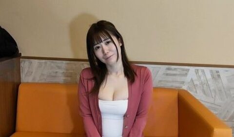 FC2-PPV-4962065 สาวออฟฟิศผมดำGคัพกับคืนแรกที่ตบะแตก
