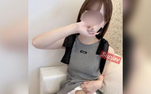 FC2-PPV-4964839 โฮสเตสสาวอกสวยสง่างามที่เผลอปล่อยตัวในคืนส่วนตัว